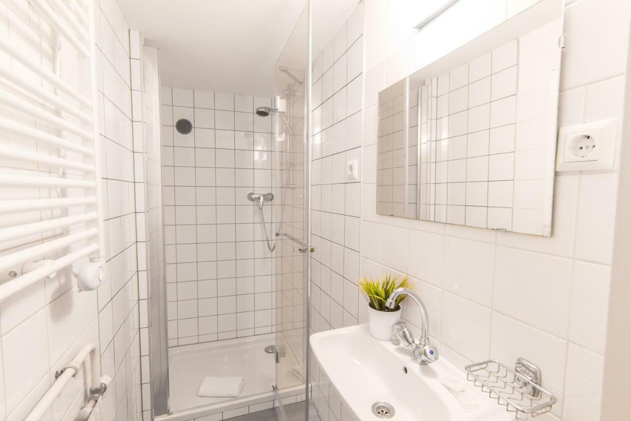 Apartment Kaiserstrasse เวียนนา ภายนอก รูปภาพ
